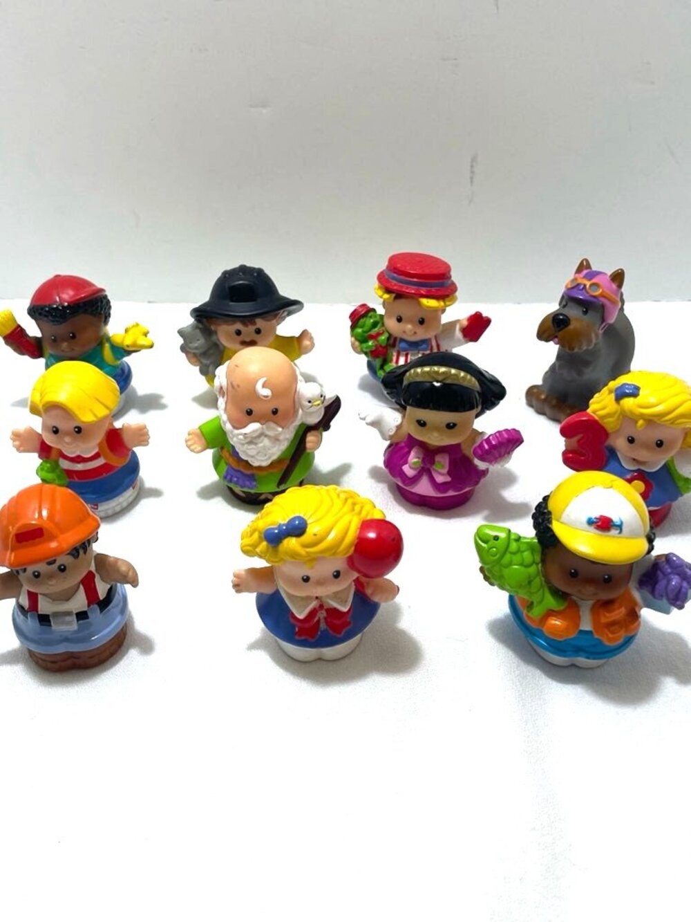 Fisher Price Little People Lot of 11 Figures Various Diverse Classic Retro - Picture 1 of 6